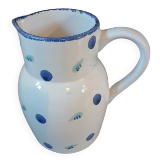 Pichet, pot à eau en céramique