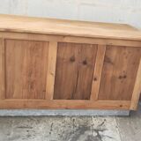 Central island bar counter in pine with two drawers