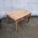 Table de ferme basse