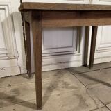 Farm table