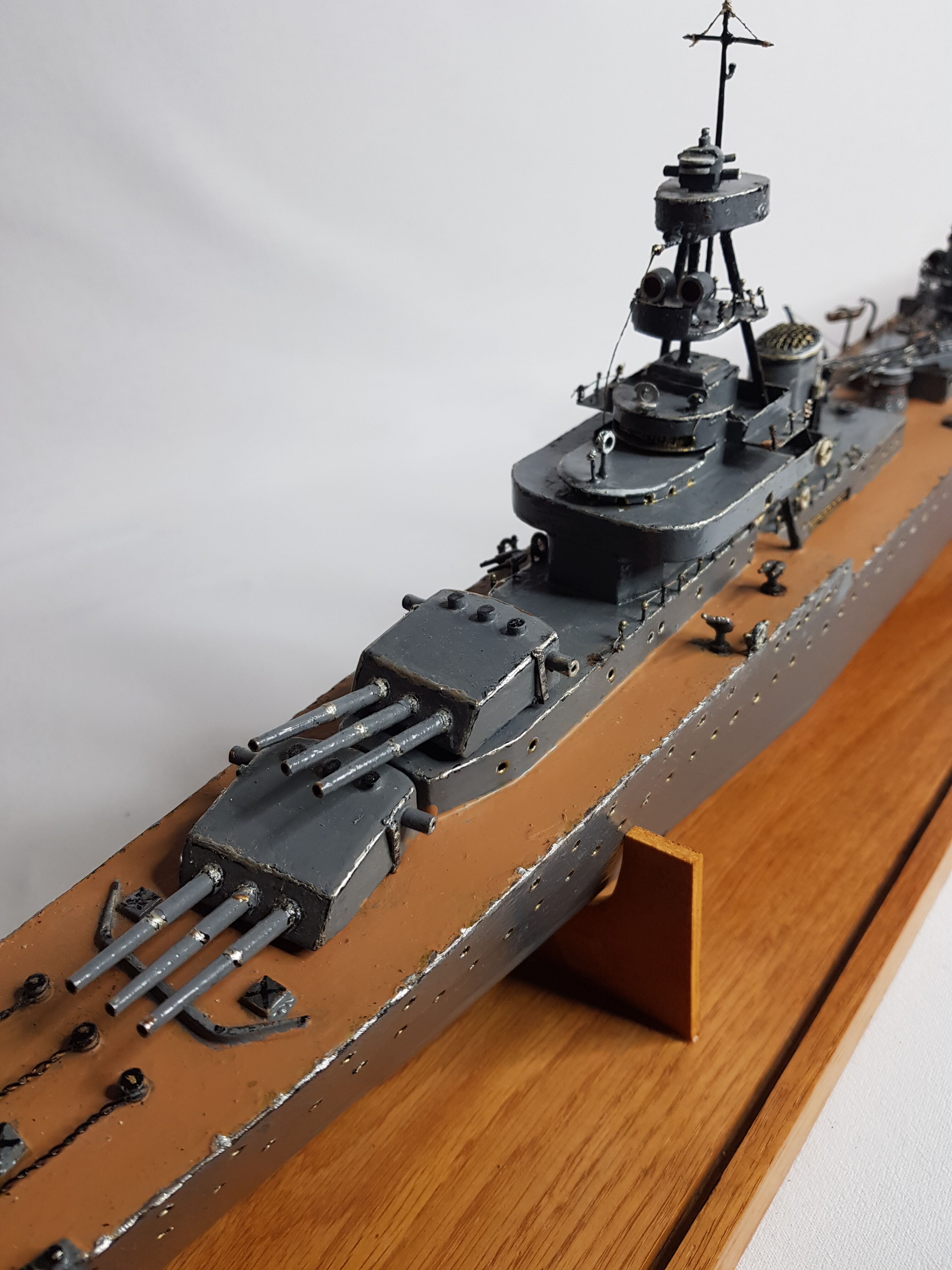 Warship model, metal cruiser "Emile Bertin" painted 90 cm with base