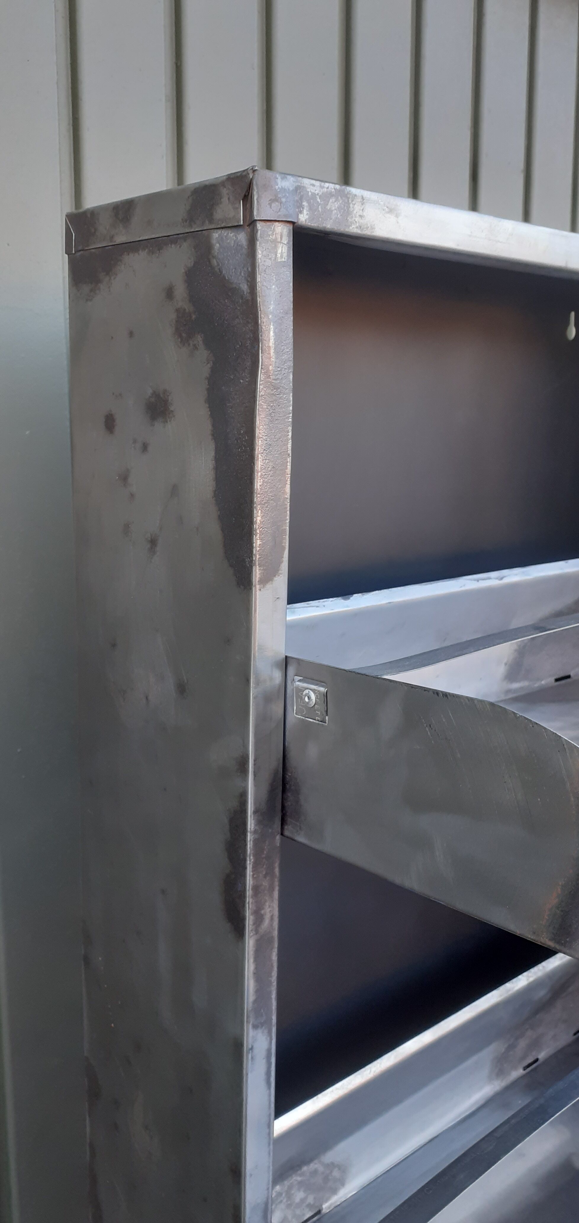 Metal shoe cabinet