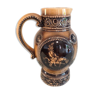 Don Quixote pitcher in brown / vintage ceramic 50s-60s