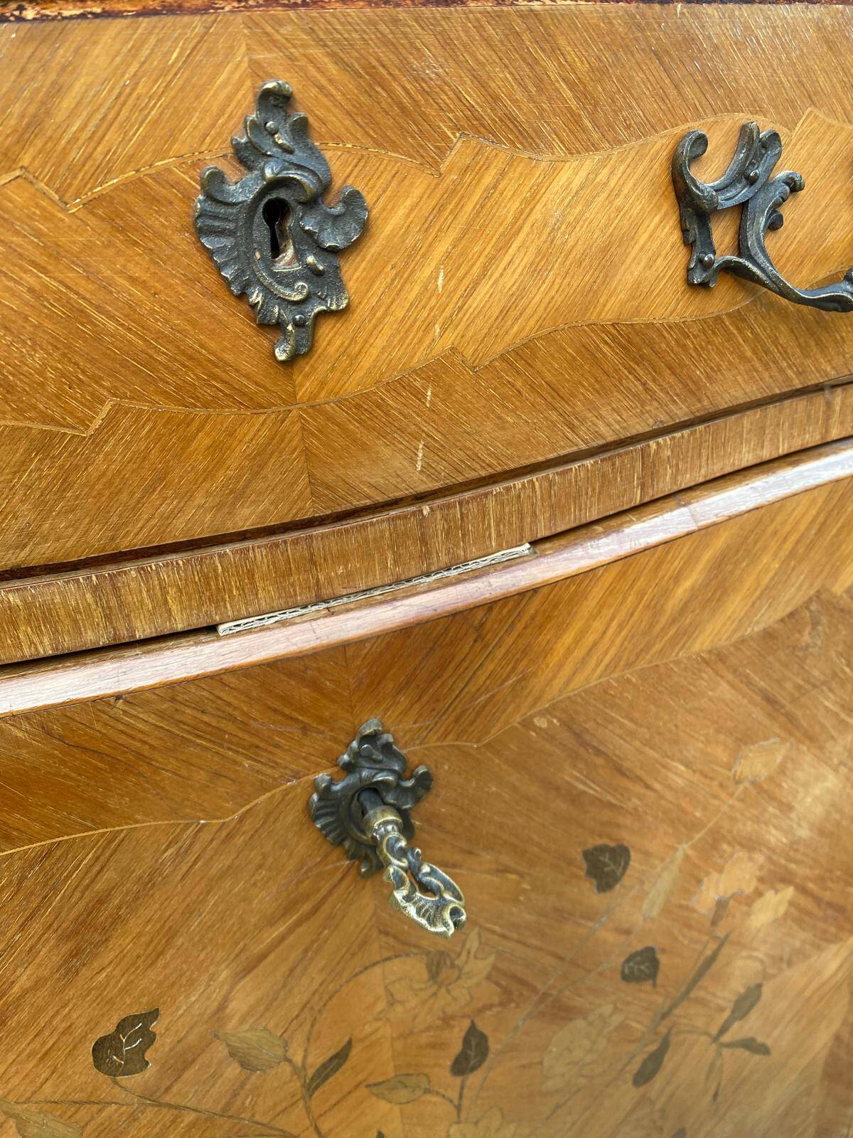 Curved secretary in Louis XV marquetry