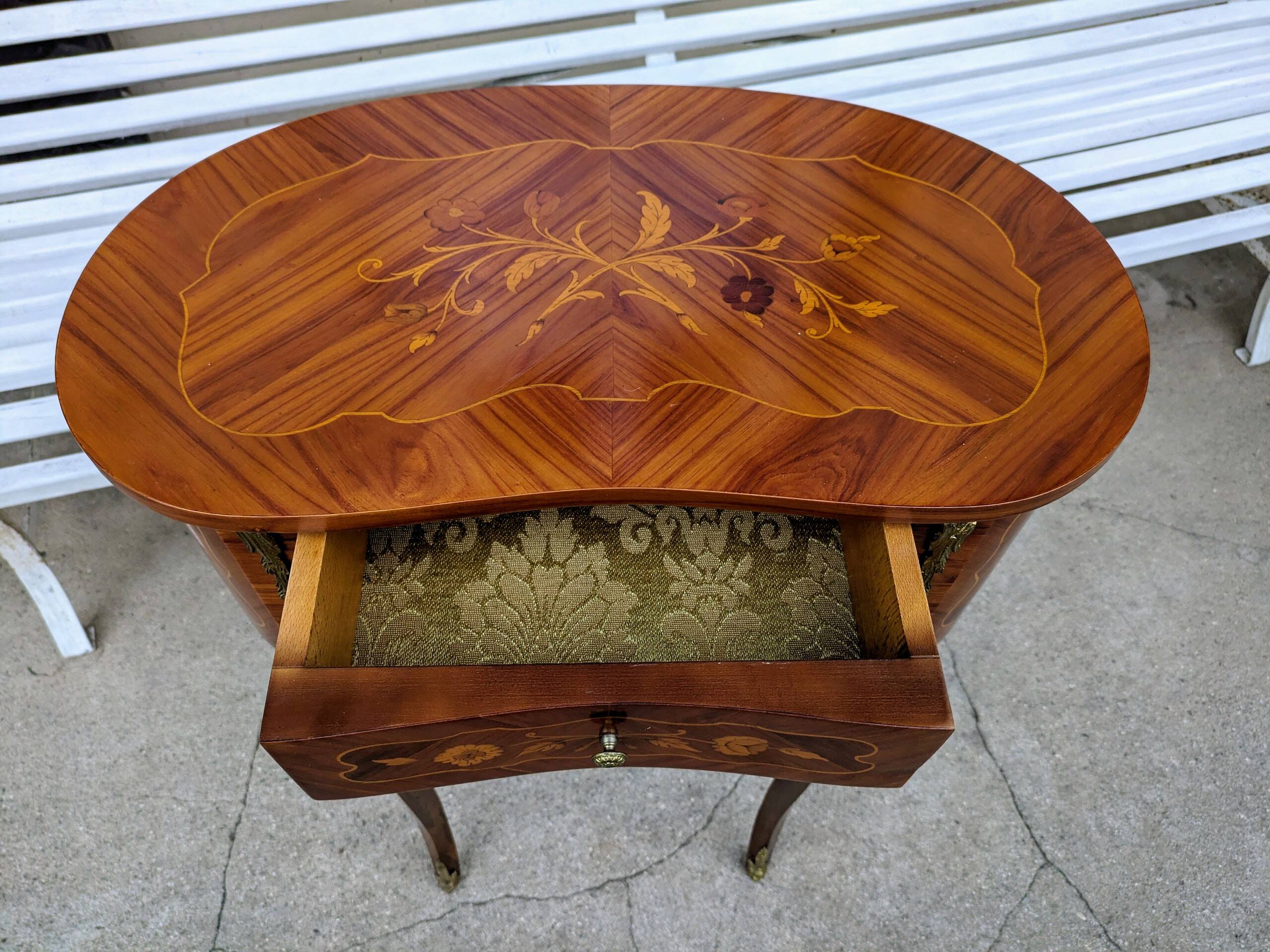 Louis XV style rosewood marquetry table