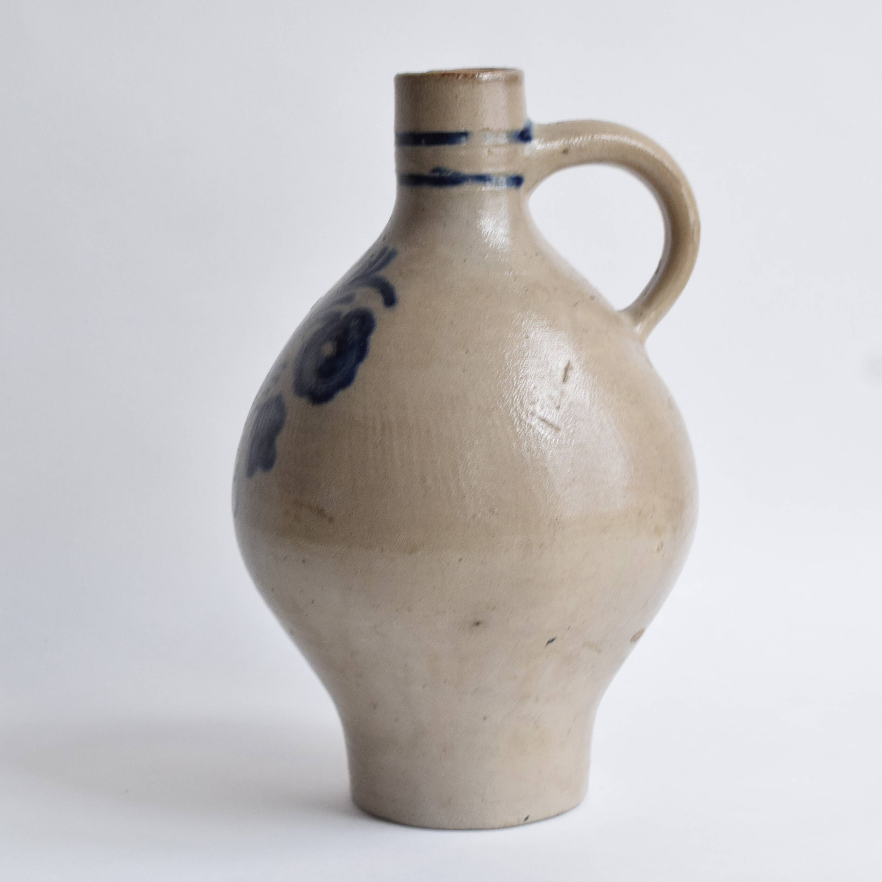 Old Alsatian sandstone jar - Betschdorf