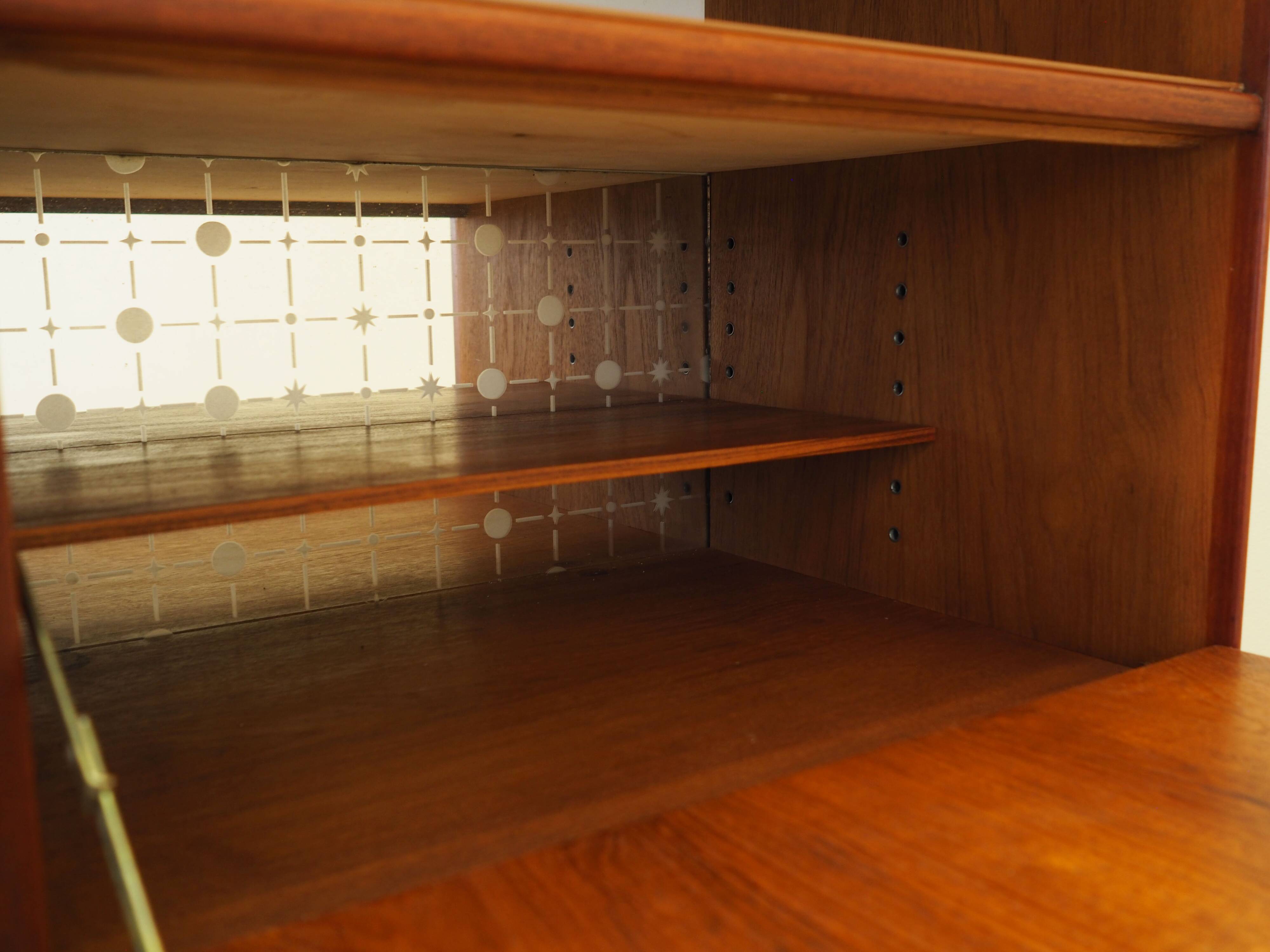 Buffet danois en teck, années 1970