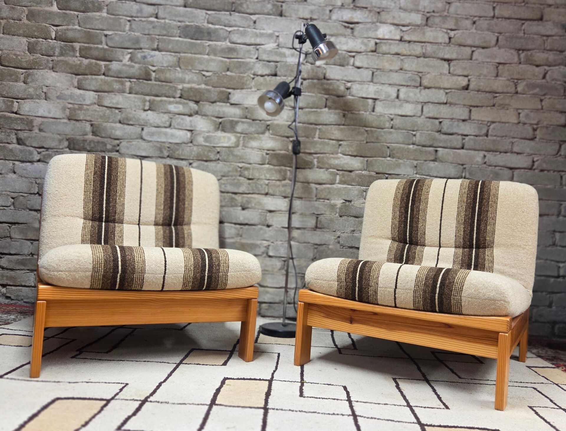Pair of vintage 1970s armchairs in solid pine.