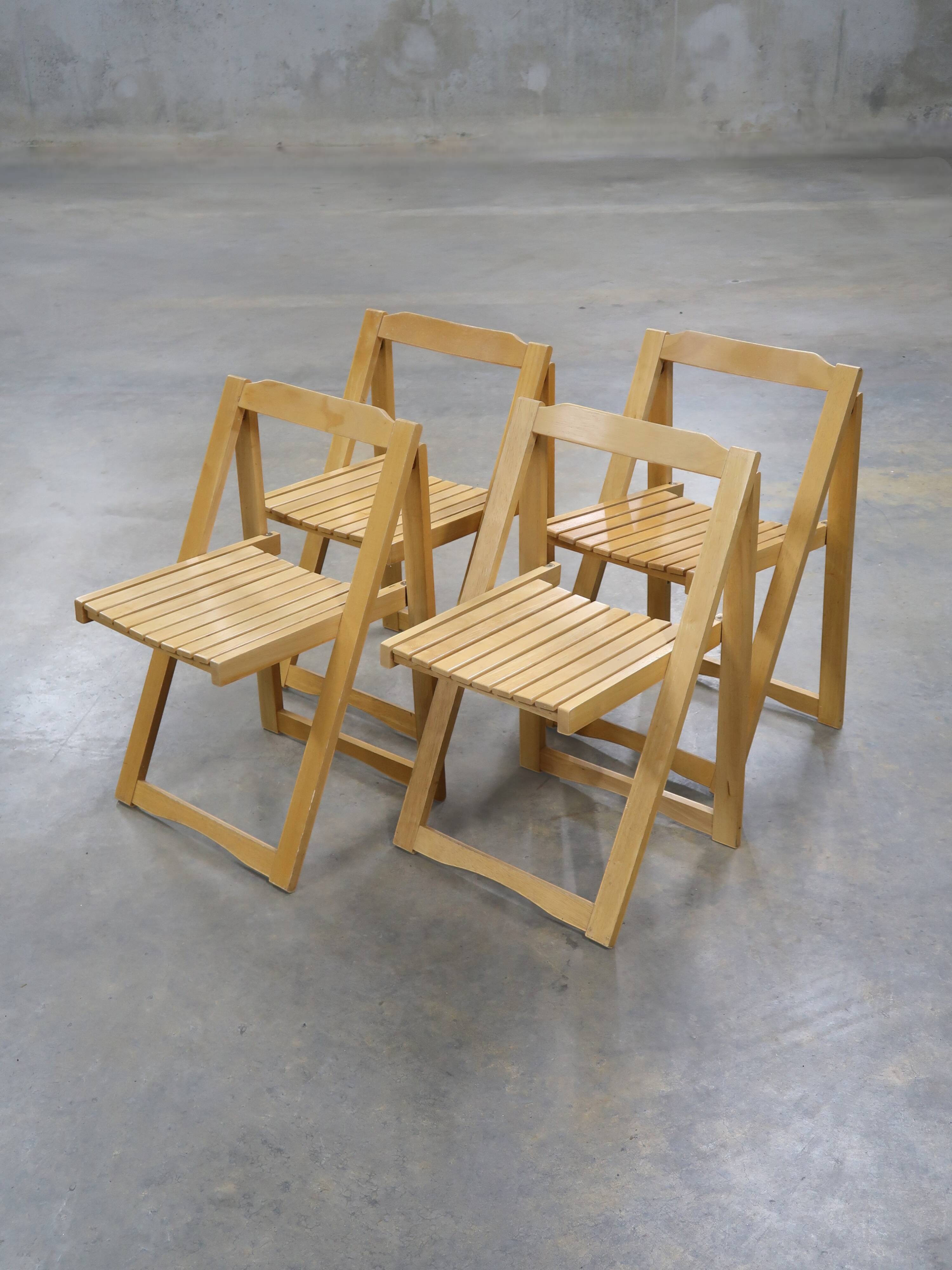 4 chaises pliantes bois vintage