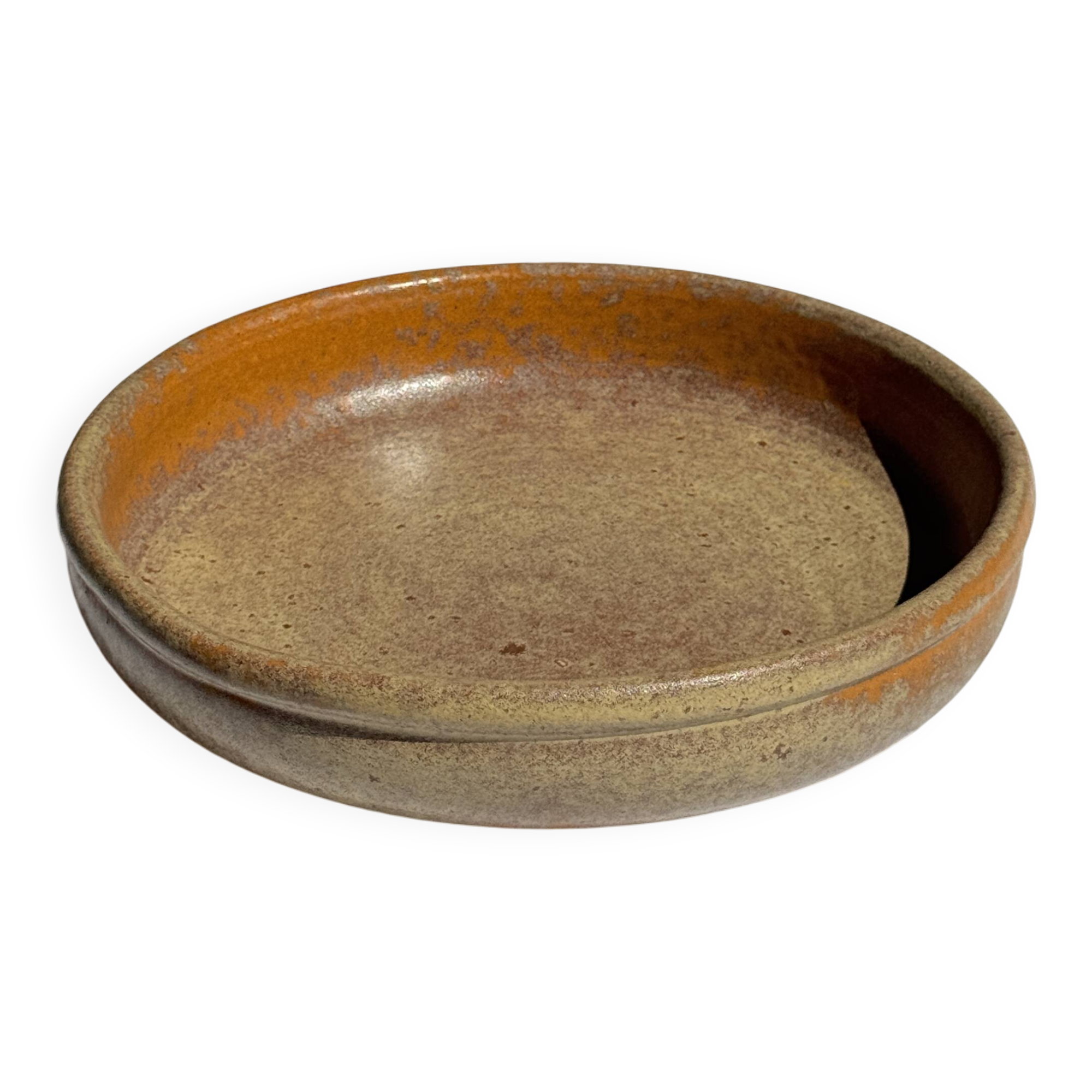 A small vintage circular stoneware deep dish D19