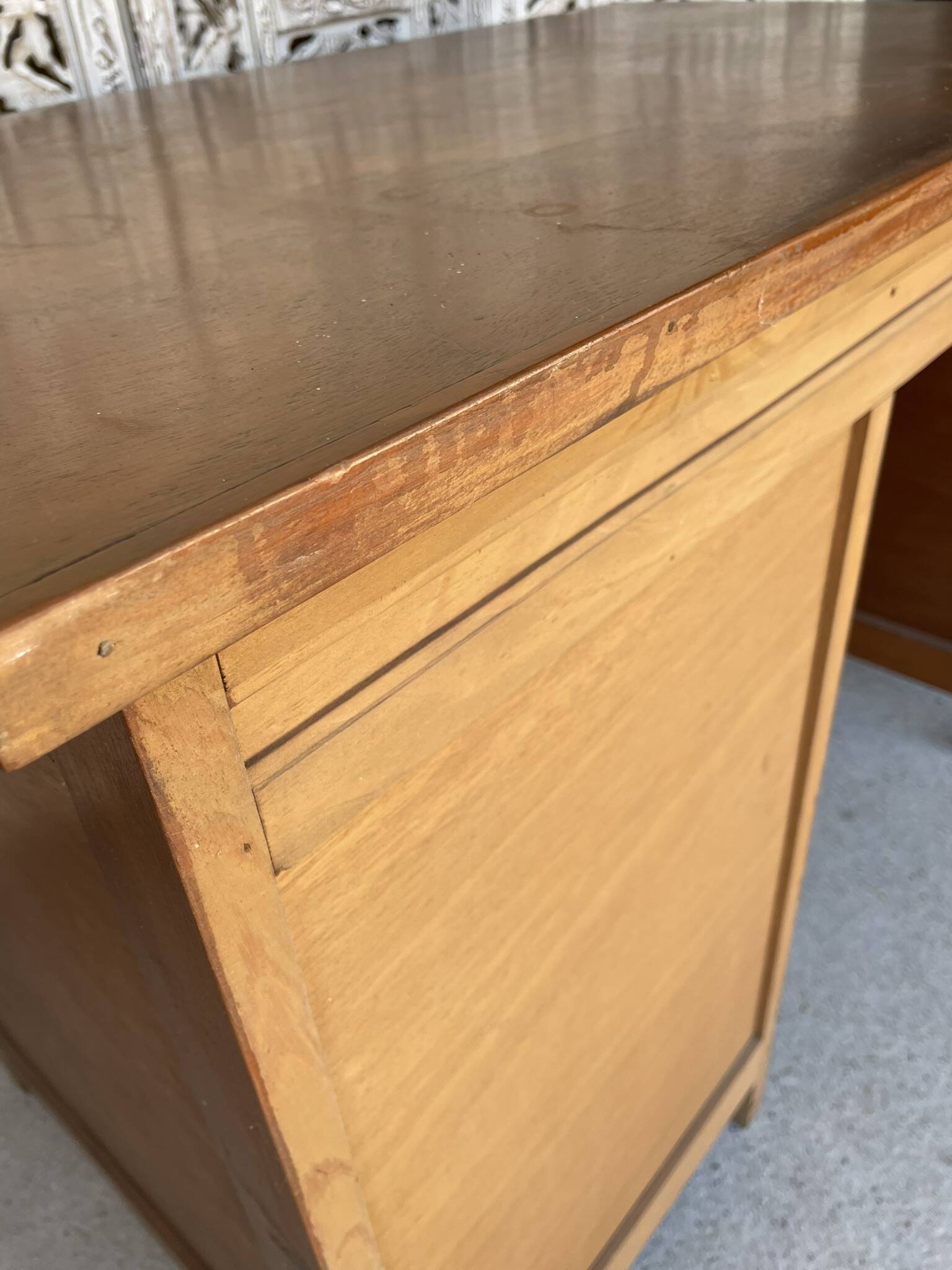 Vintage Desk 1960 / 1970 in Wood with 5 Drawers