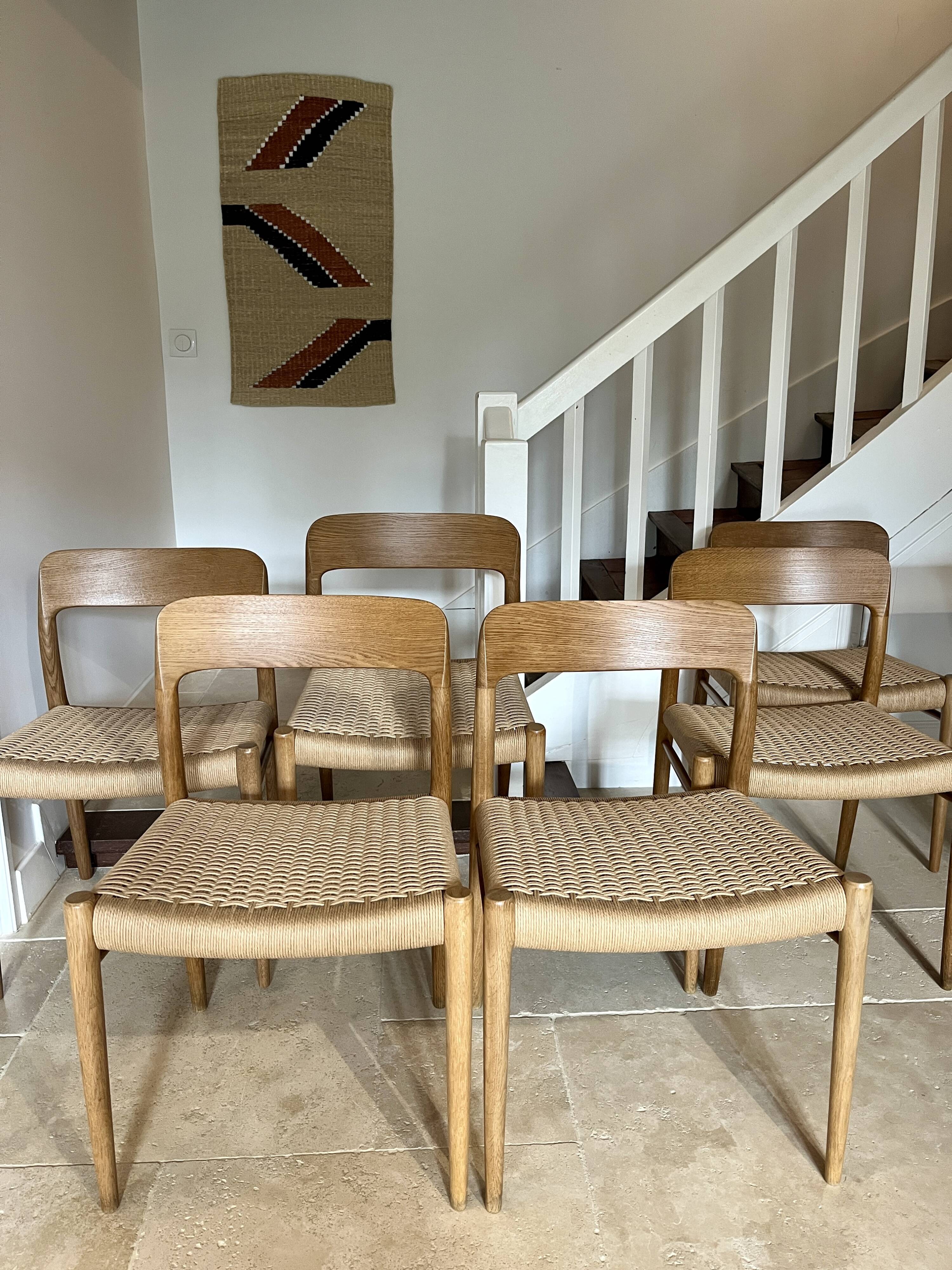 Lot de 6 chaises Niels Otto Moller n° 75 en chêne