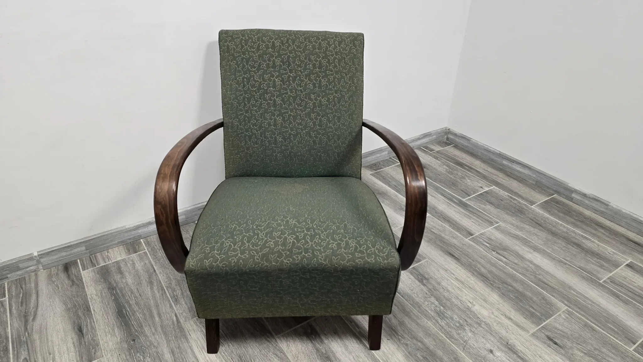 Fauteuil Art Déco par Jindrich Halabala