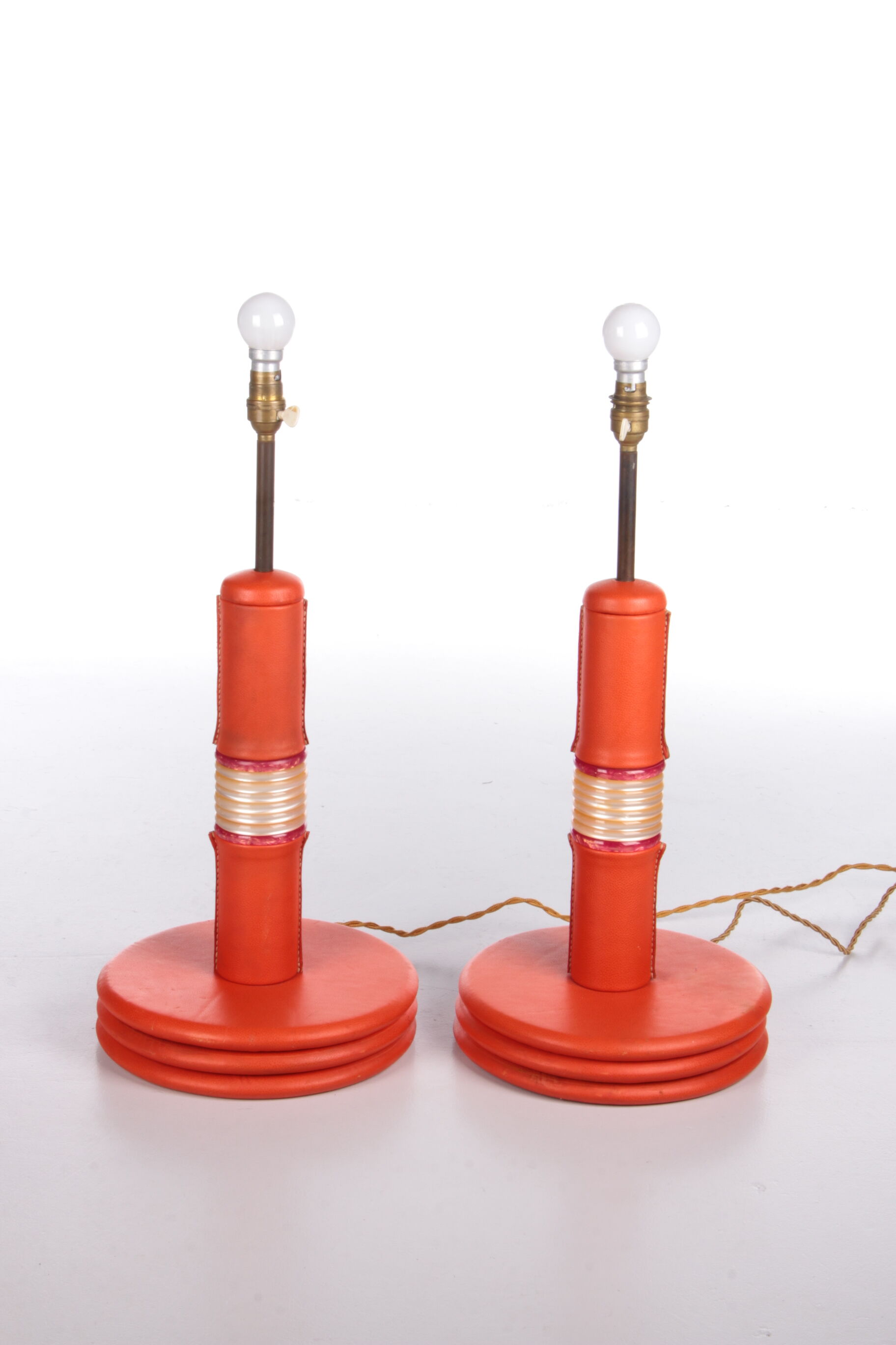 Ensemble de lampes de table rembourrées en cuir orange français années 1960