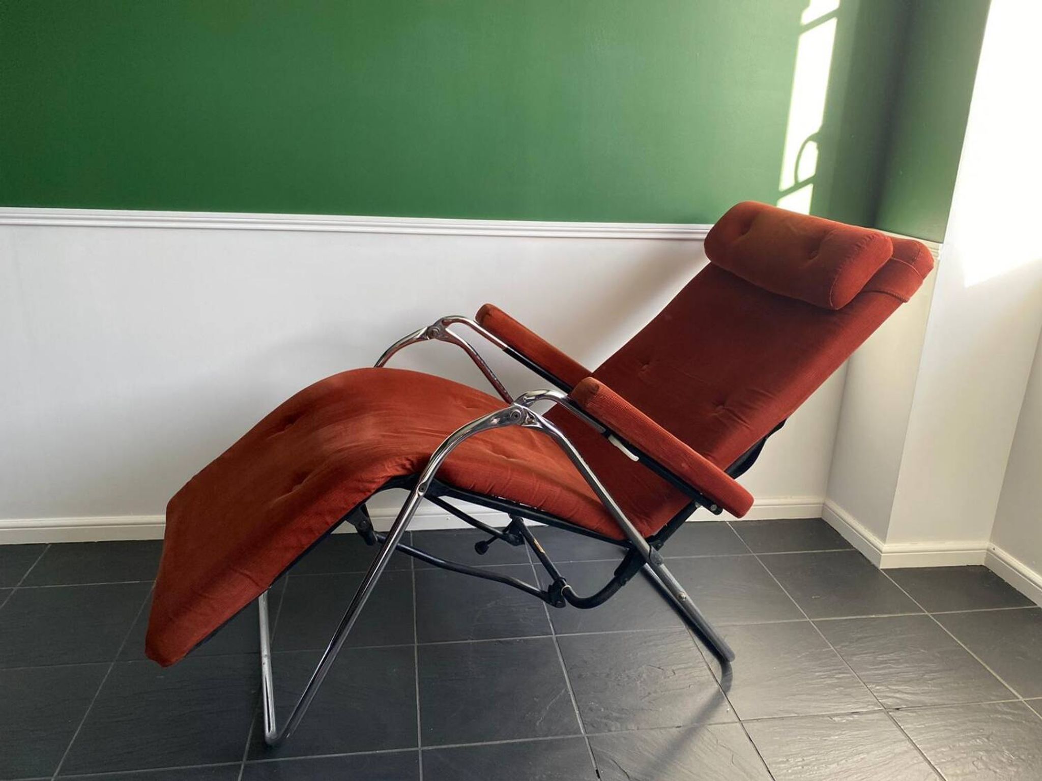Relax armchair / chrome and velvet lounge chair produced by Lama 1970