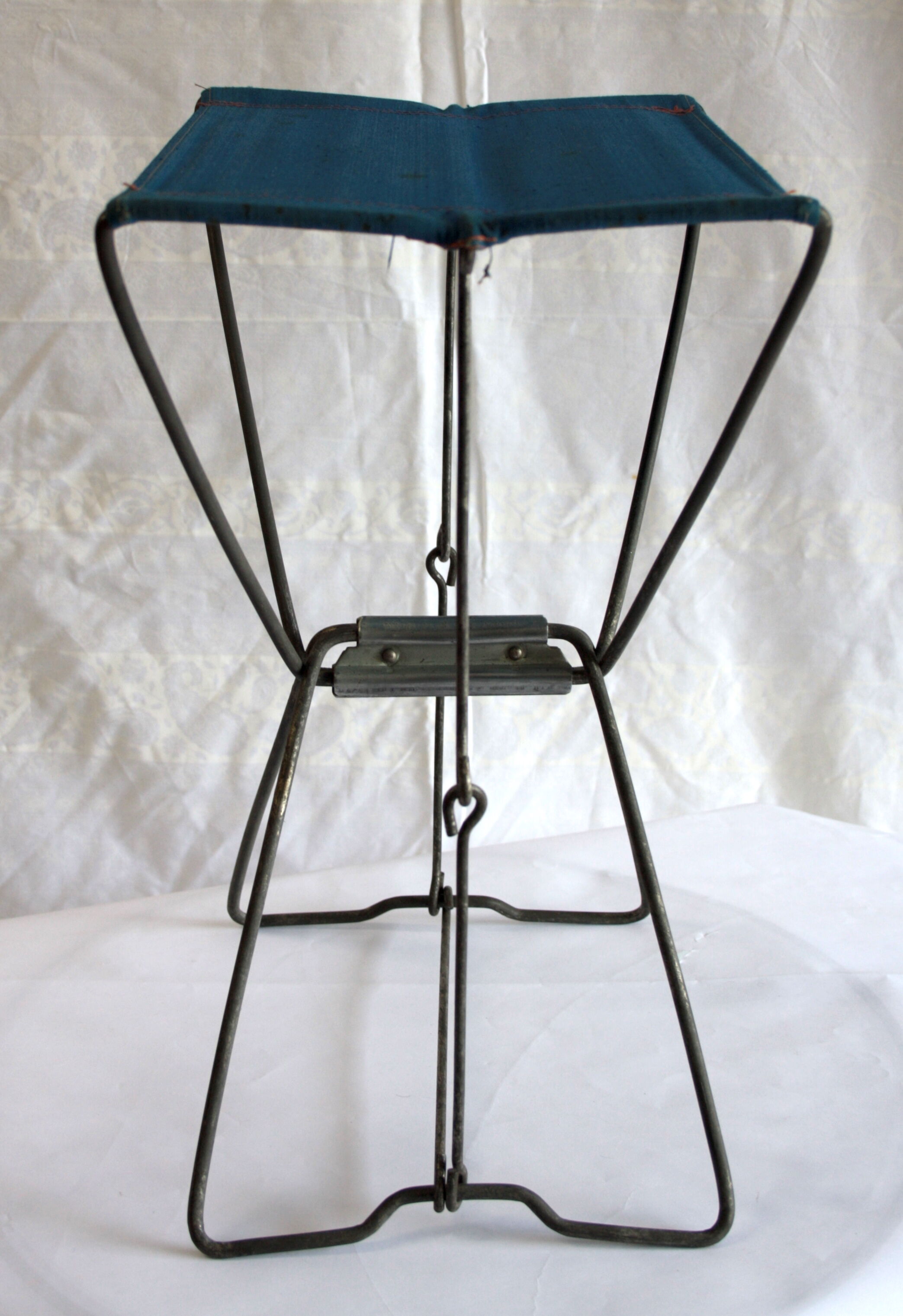 Stool folding 60s