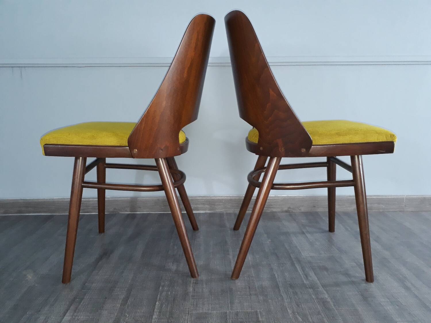Set 4 chaises TON514 par Oswald Haerdtl, 1960s