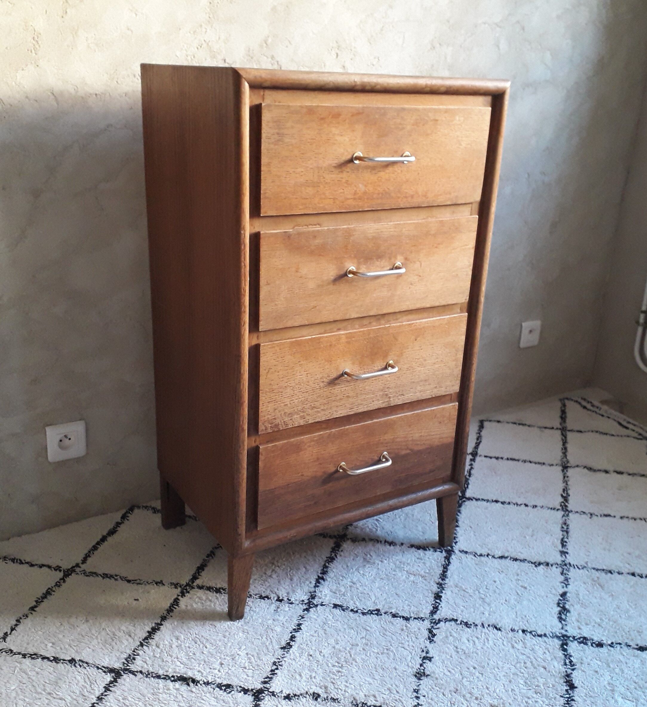 Vintage dresser