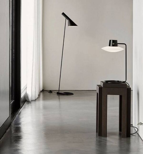 Lampe A.J. Oxford - Louus Poulsen- Design Arne Jacobsen 1963