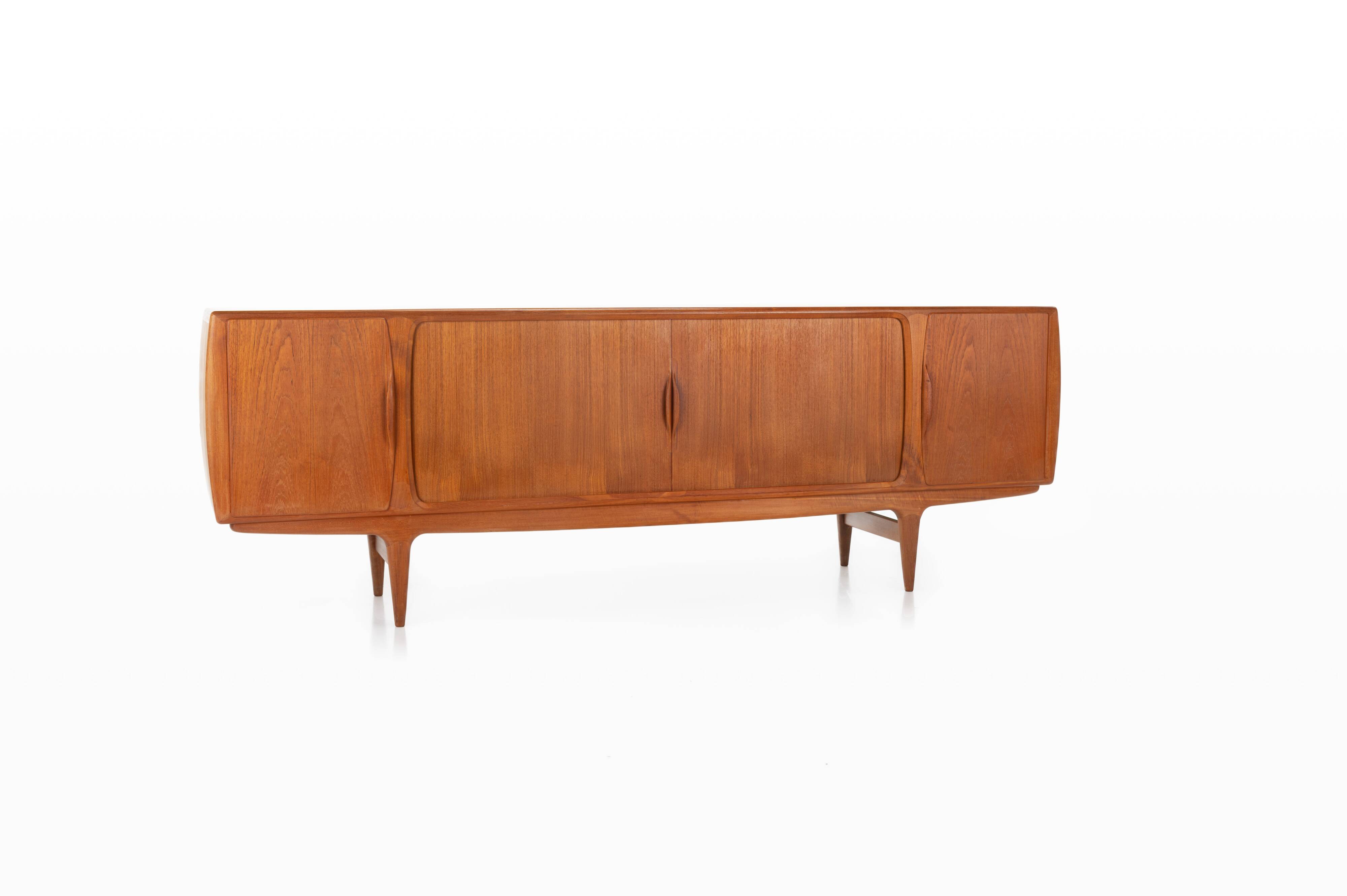 Scandinavian sideboard by Johannes Andersen for Uldum Møbelfarbik, Denmark 1960s