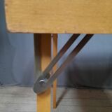 Folding square table