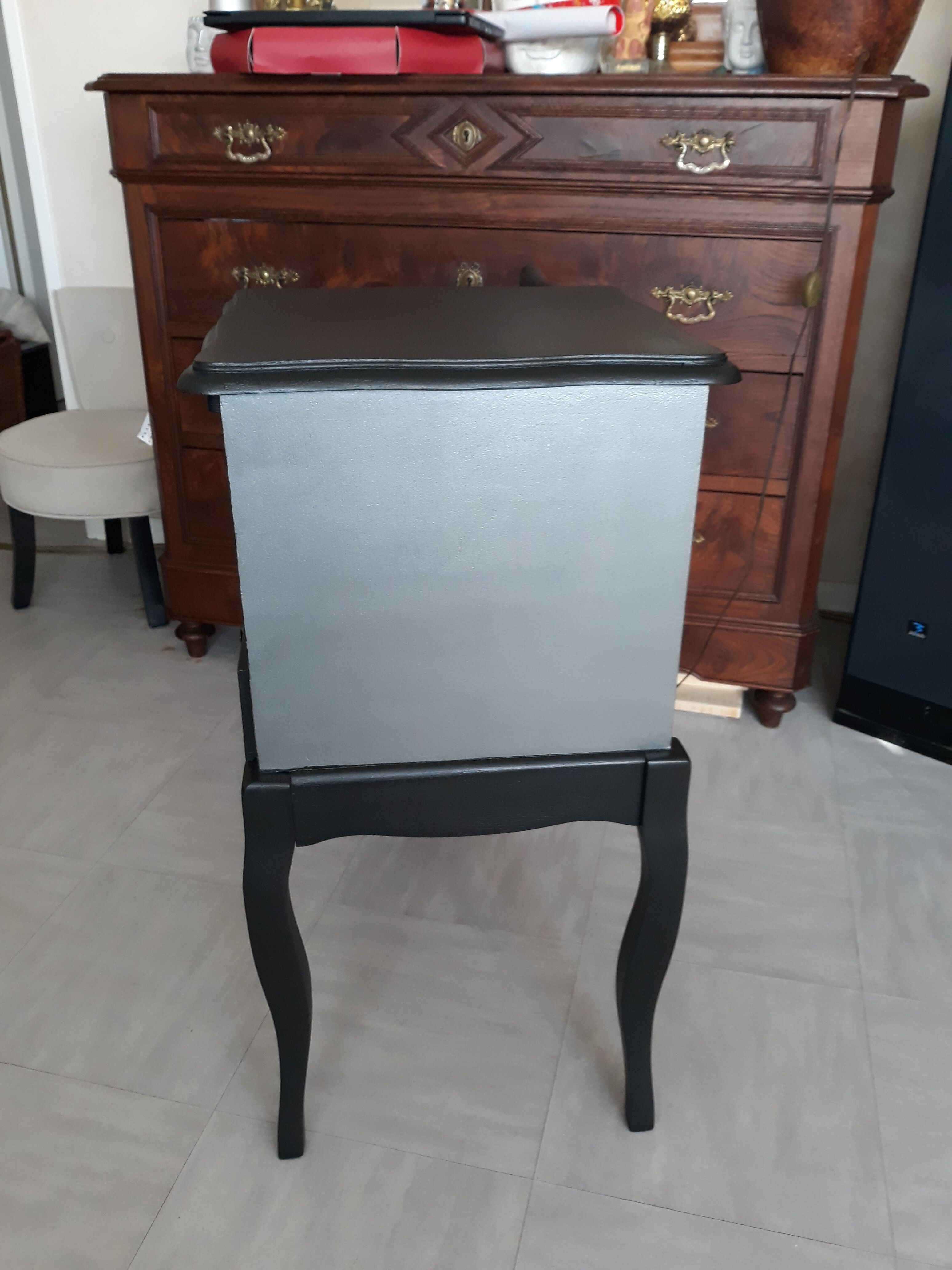 Black and grey solid wooden bench