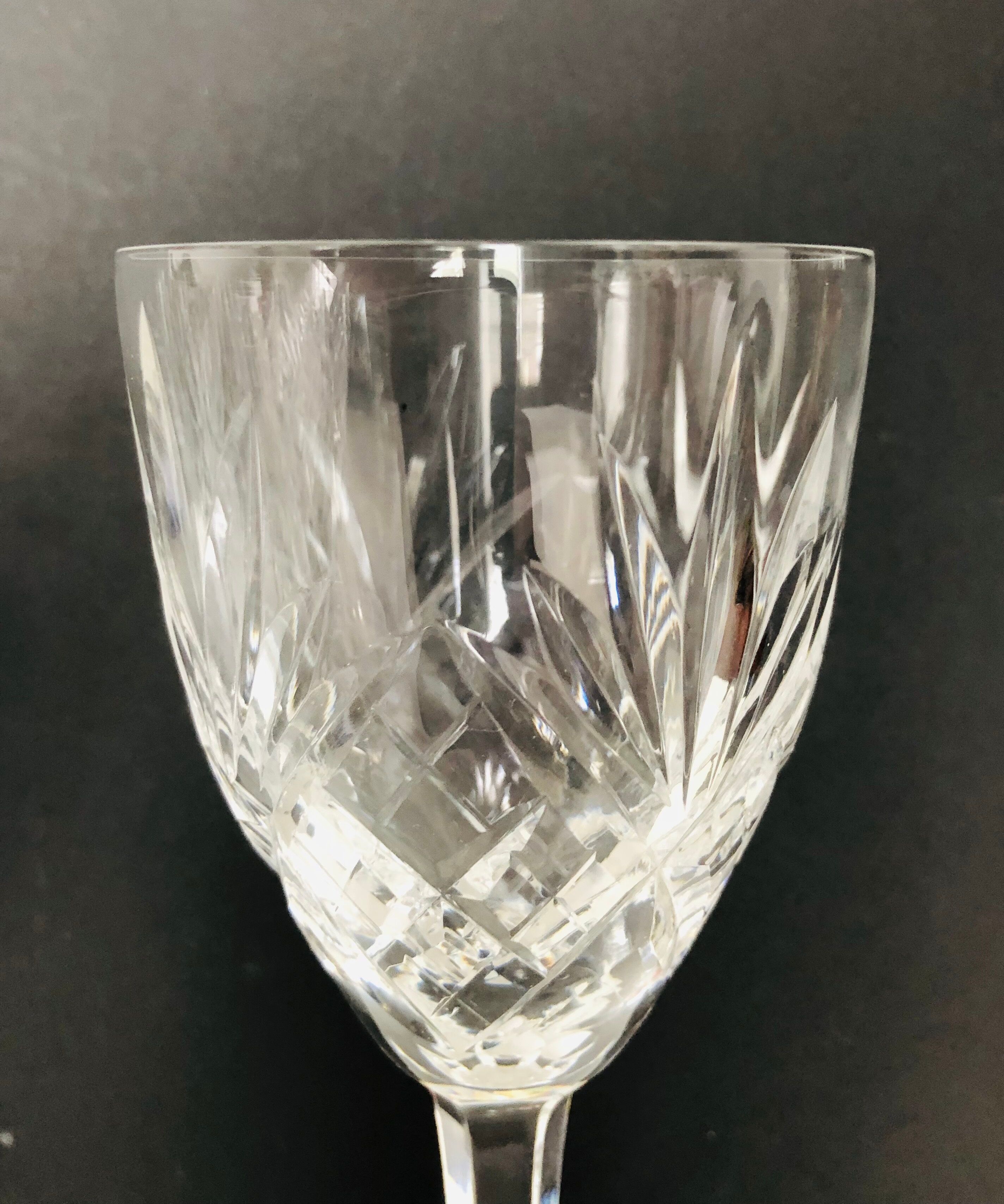 6 verres à eau en cristal taillé de Saint Louis modèle Chantilly