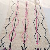 Boujaad Berber rug in pink and black colored wool woven in Morocco 220x140cm
