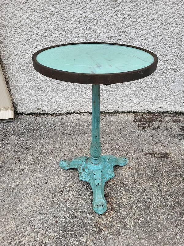 Round green marble and cast iron bistro table no. 9