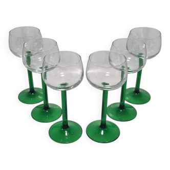 Set of 6 stemmed glasses