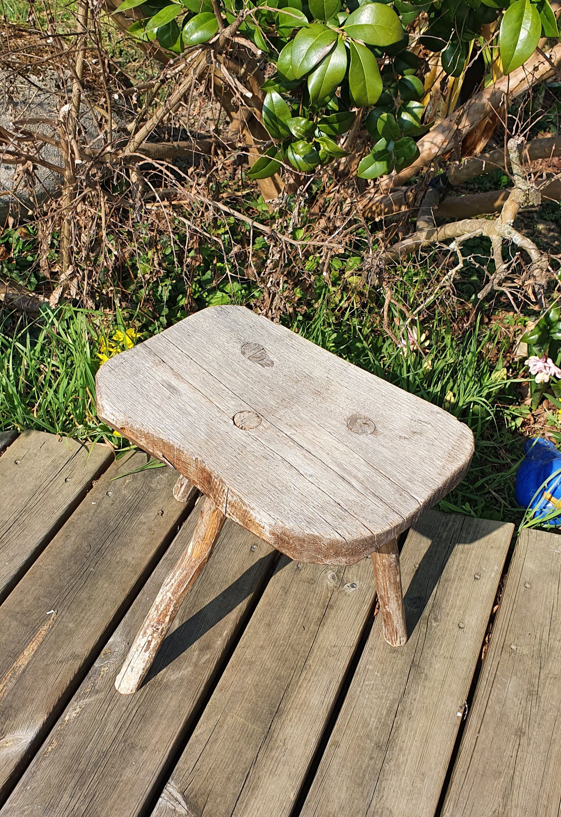 Milking stool