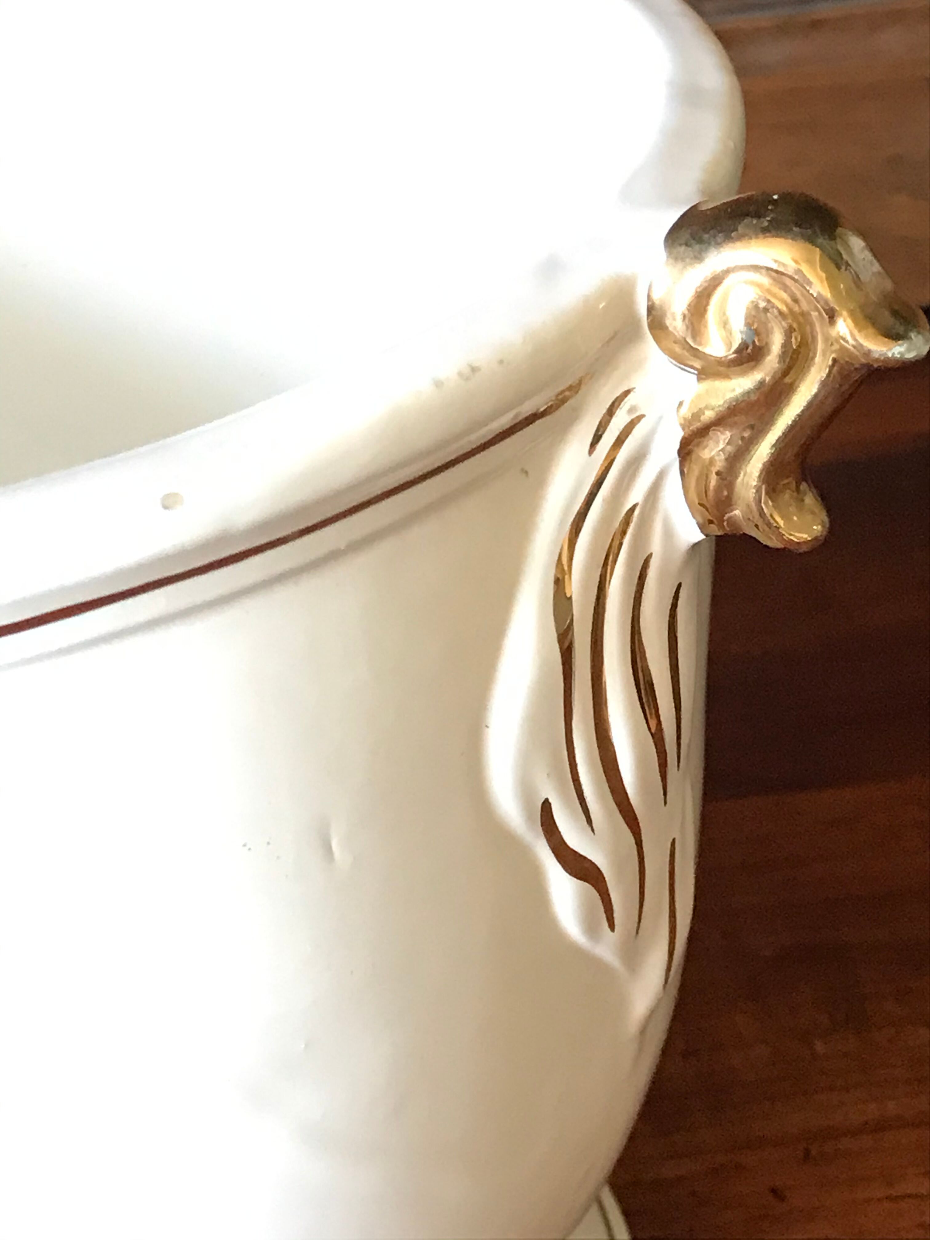 Bassano ceramic pot cache