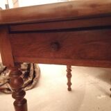 Table ronde noyer