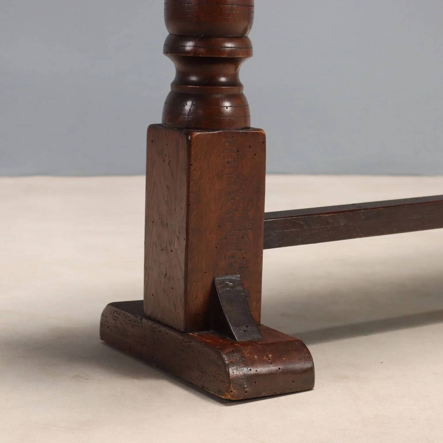 Antique console in stained oak and walnut, Italy, early 20th century.
