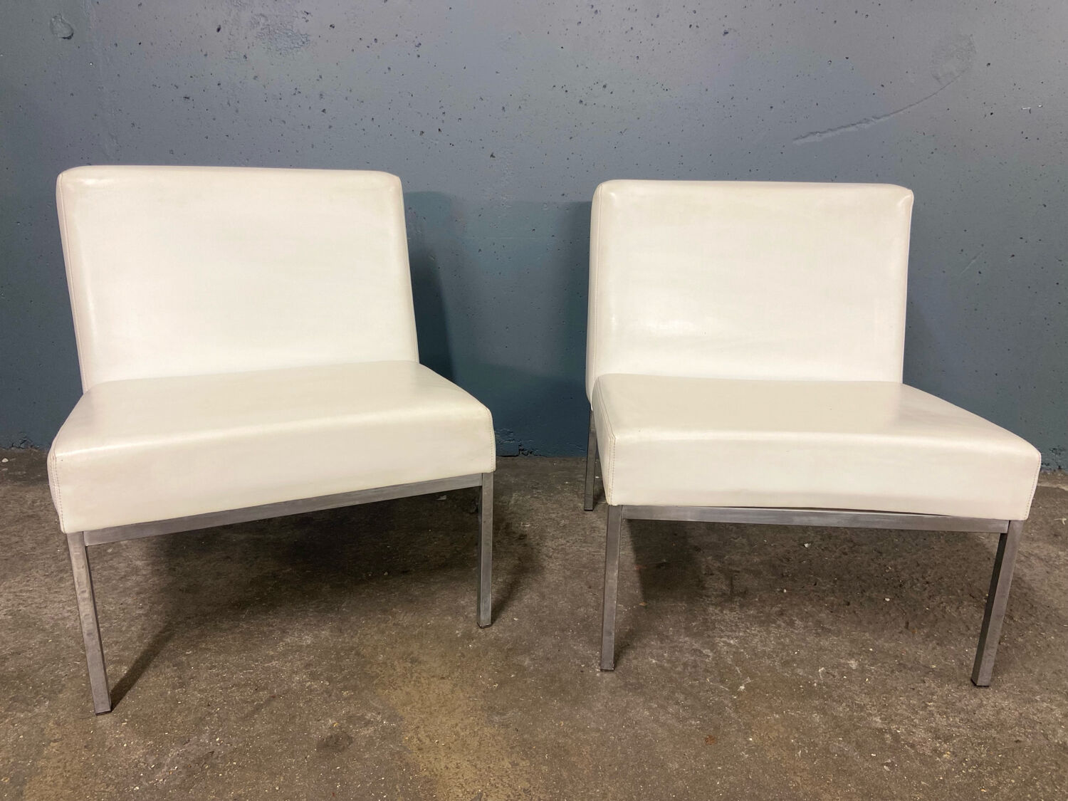 Pair of lounge chairs, circa 1970