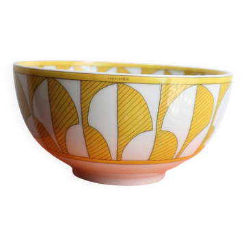 Bol moyen Hermès en porcelaine modèle "Soleil d'Hermès" jaune et blanc