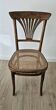 Chaise vintage Thonet bois et cannage n°221.