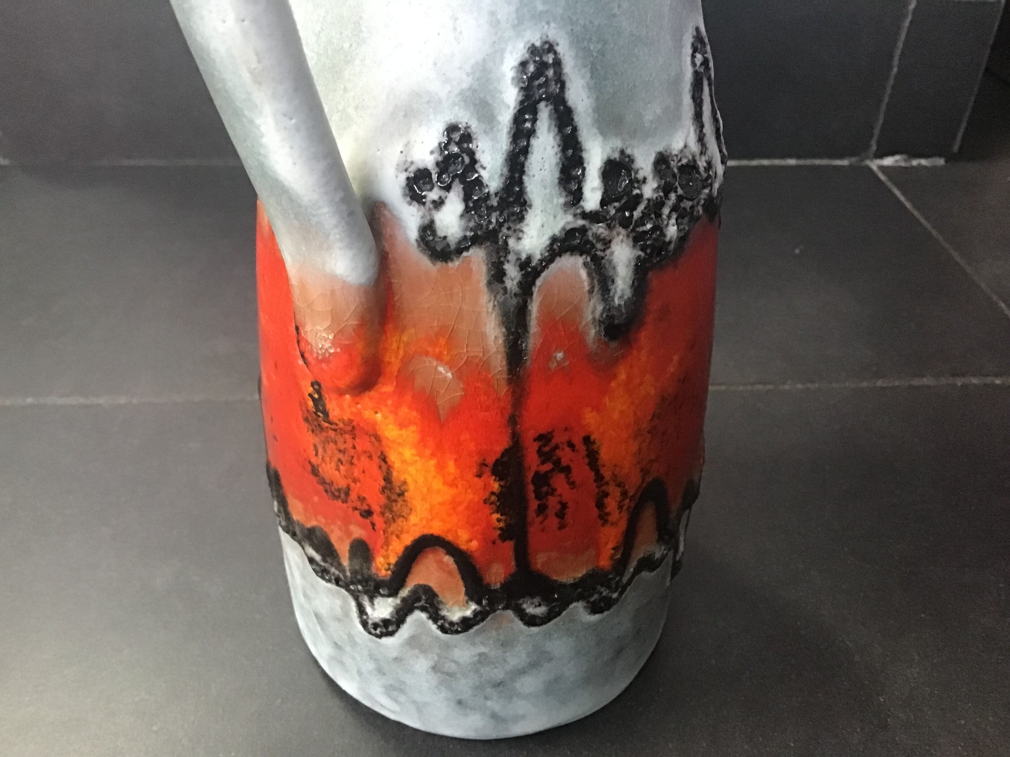 Vase Fat lava Carstens Tonnieshof West Germany