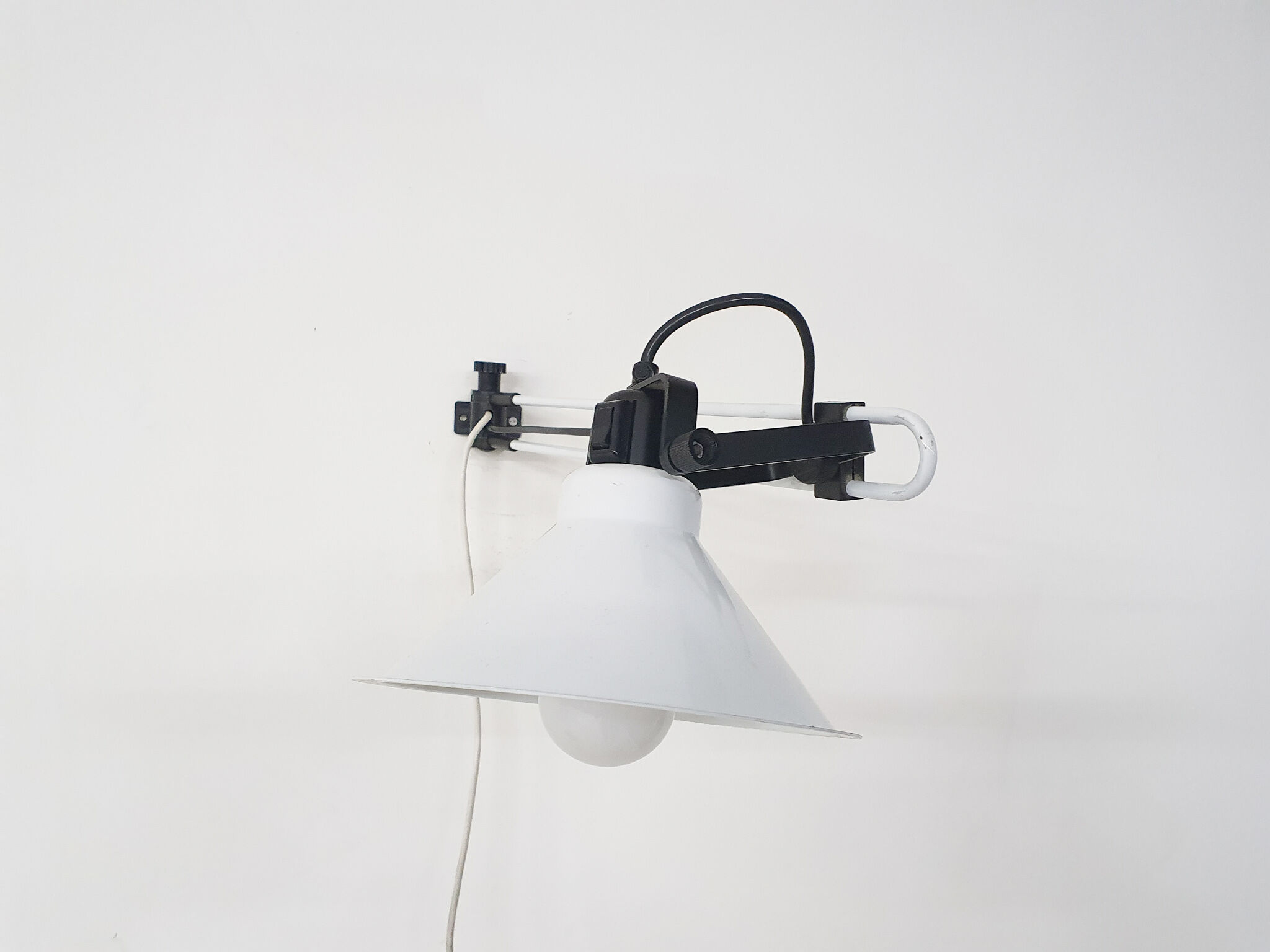 Wall light Eduardo Albors for Lamsar , Italy 1980's