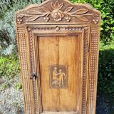 Small piece of furniture with 1 door, old oak jam cupboard