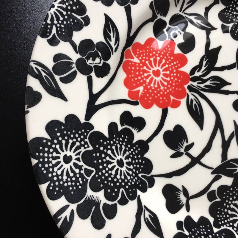 Queen's QUE10 Dinner Plate