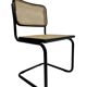 Chaise design Cesca modèle B32 en noir - structure noire