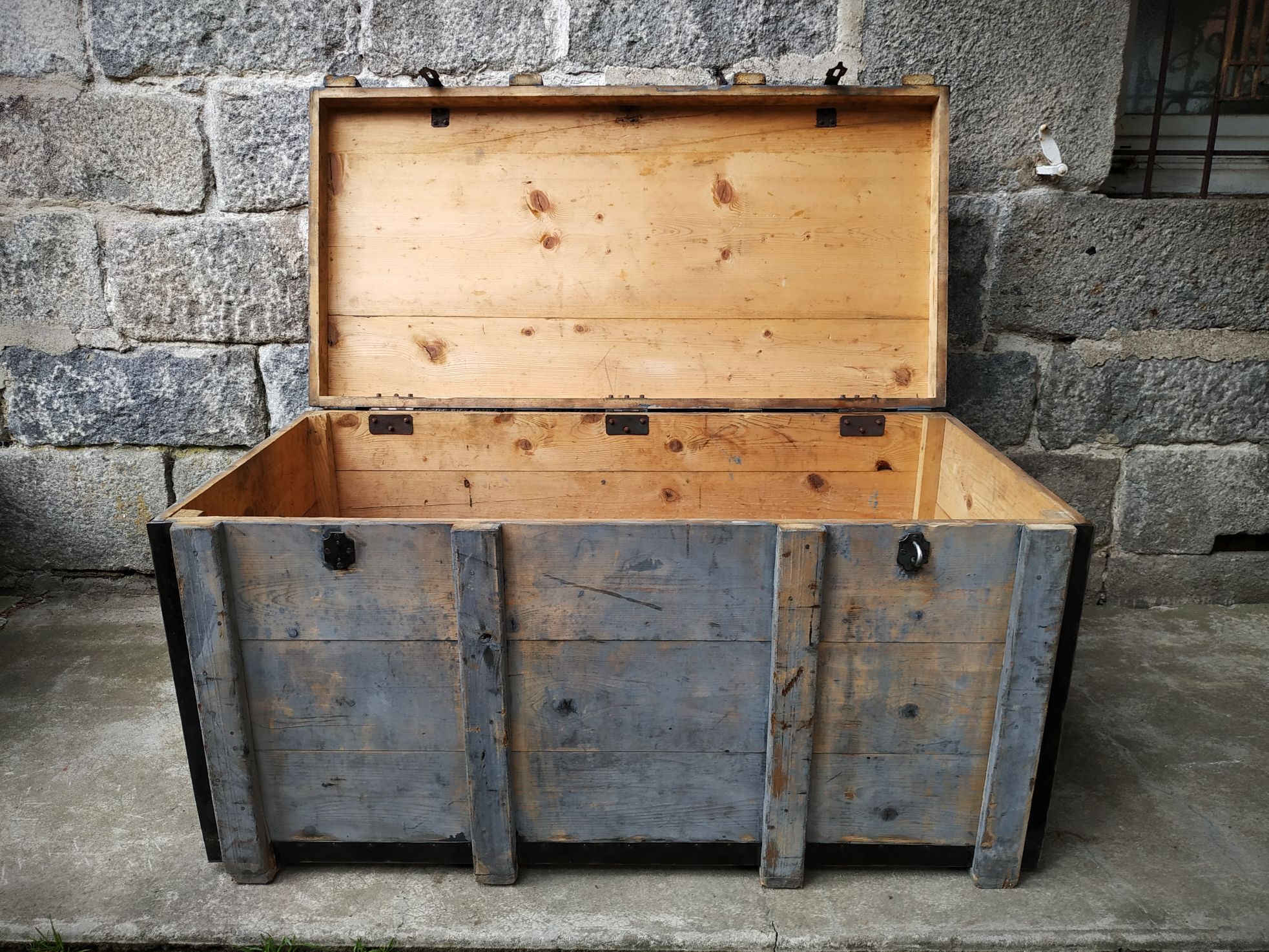 Malle de voyage coffre