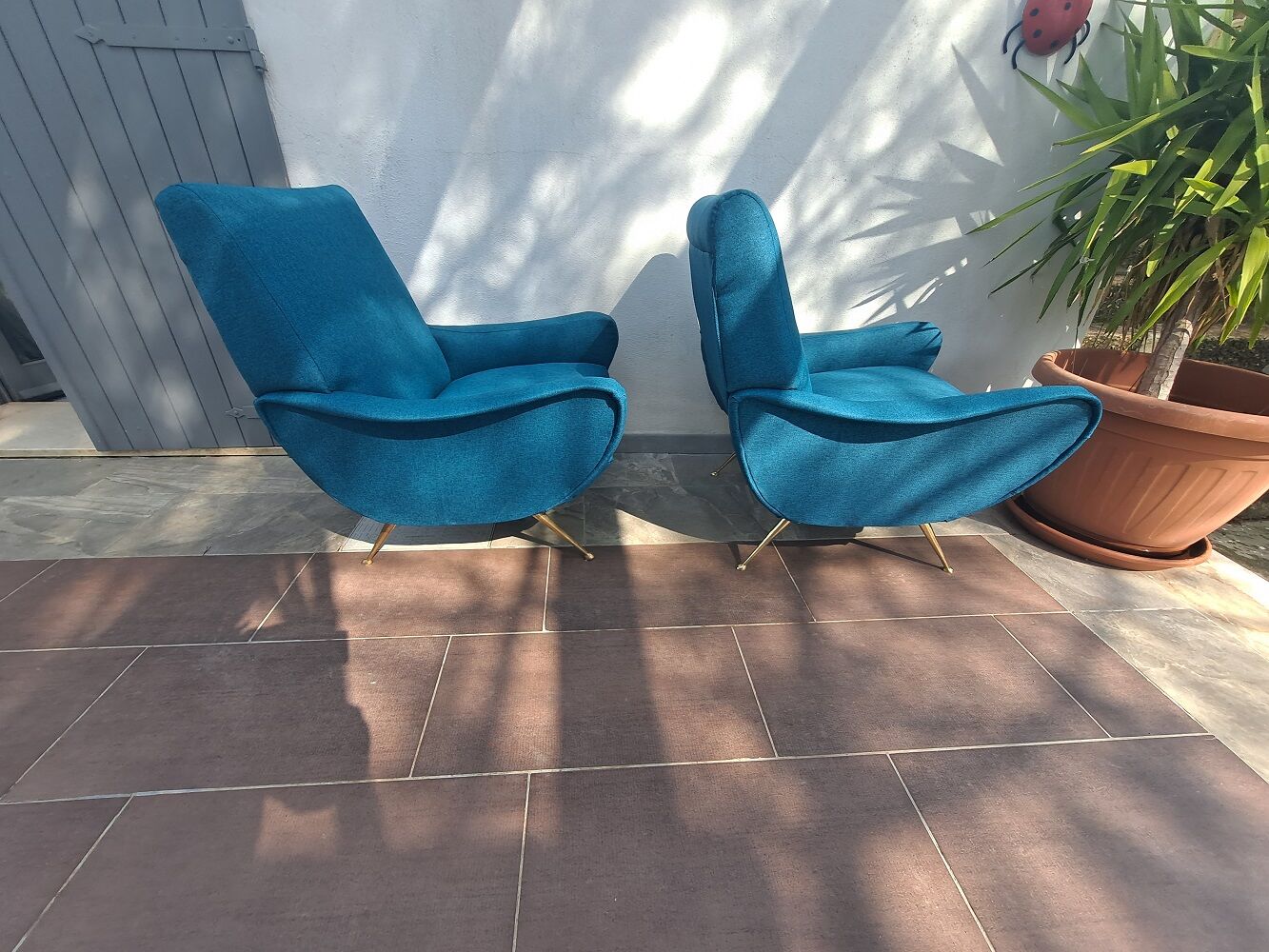 Pair armchairs