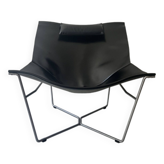 Semana lounge chair in black leather and steel by David Weeks, limited edition 1980
