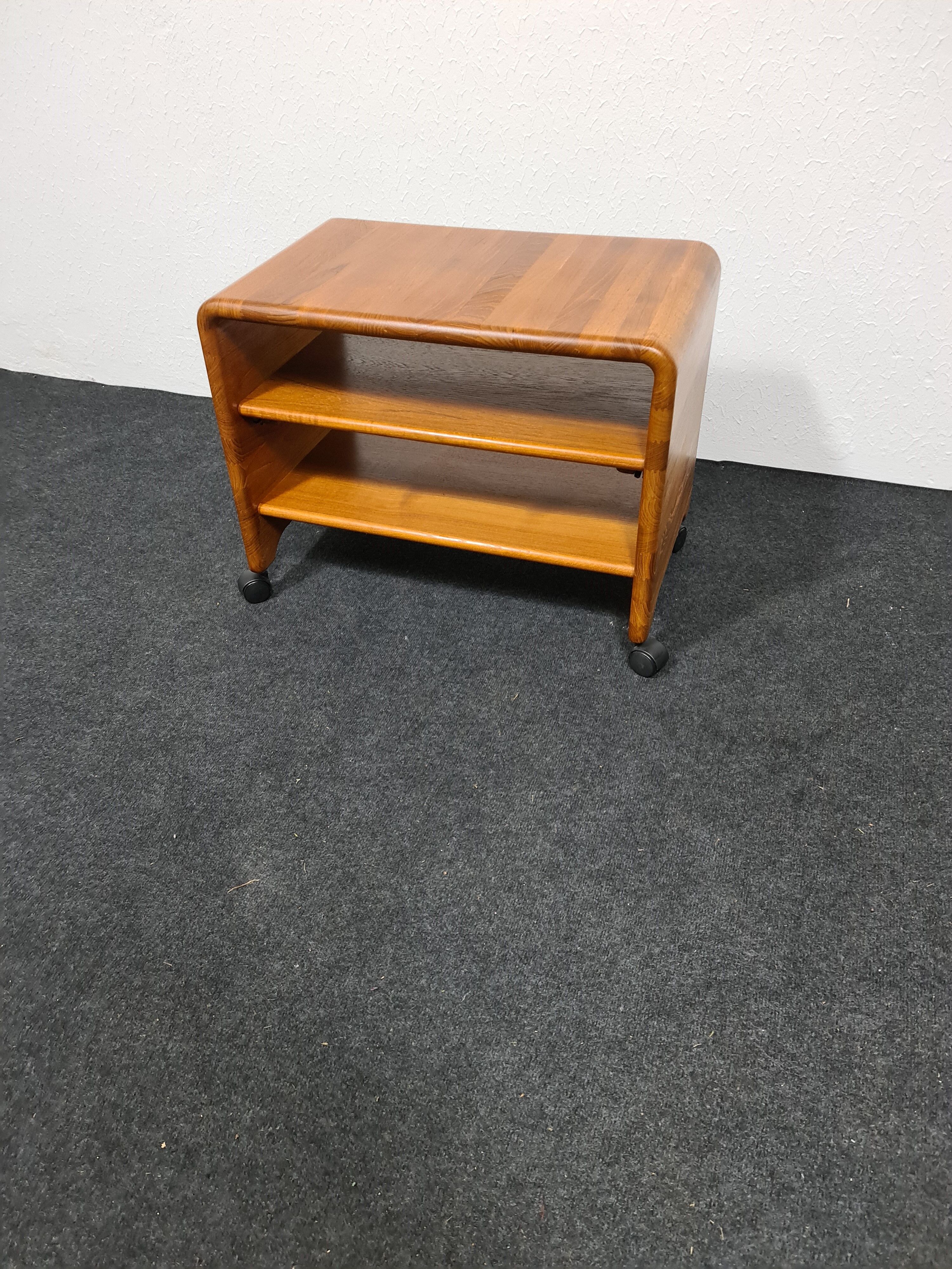 Vintage teak Danish design audio/tea or trolley by Hornbaer Mobilfabrik