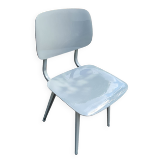 Ancienne chaise design revolt by friso kramer / grise