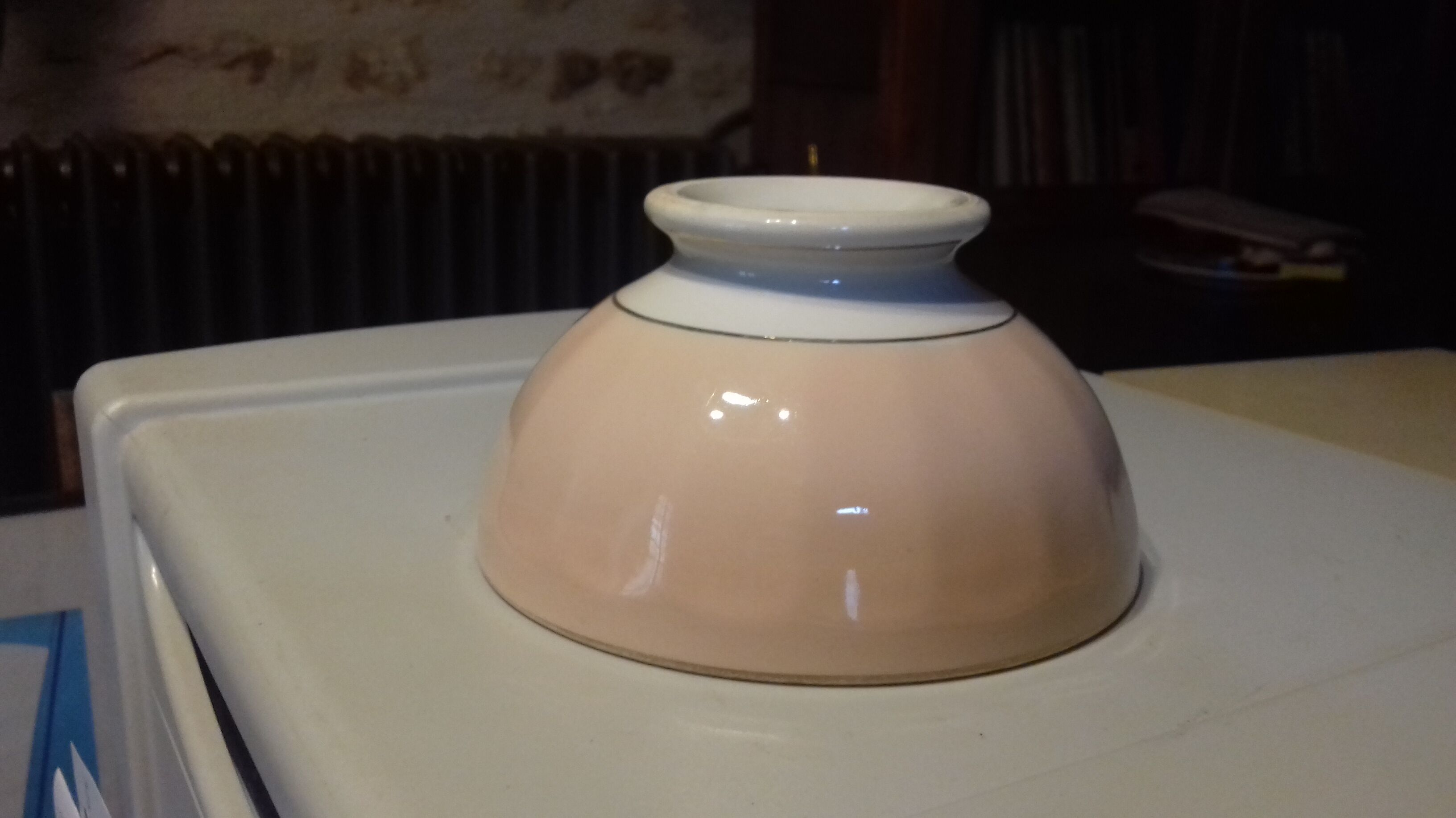 Pale pink orchie faience bowl