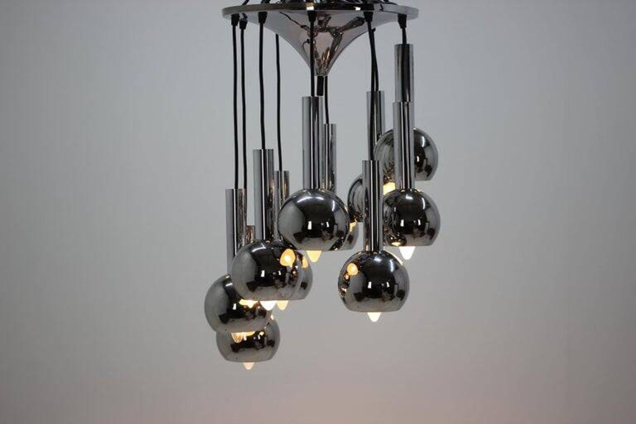 Magnifique pendentif en chrome en cascade, années 1970