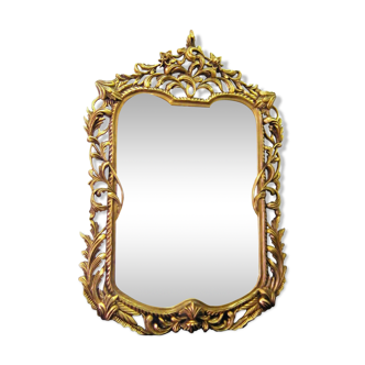 Wooden mirror in gilded beech